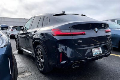 2025 BMW X4 M40i