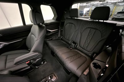 2026 BMW ALPINA XB7 ALPINA XB7