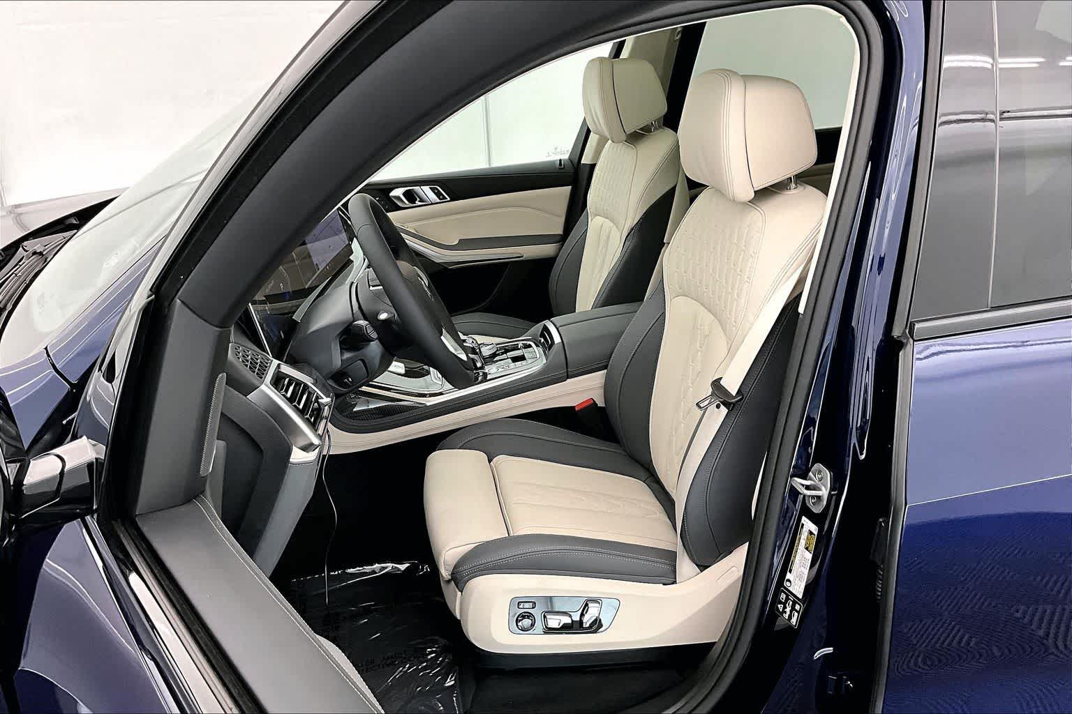 2026 BMW ALPINA XB7 ALPINA XB7