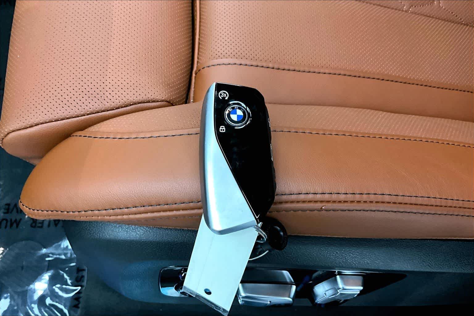 2026 BMW ALPINA XB7 ALPINA XB7