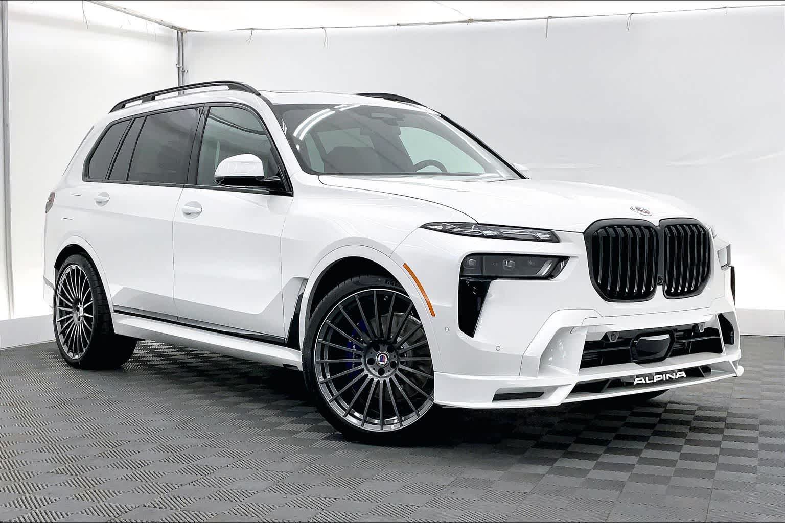 2026 BMW ALPINA XB7 ALPINA XB7