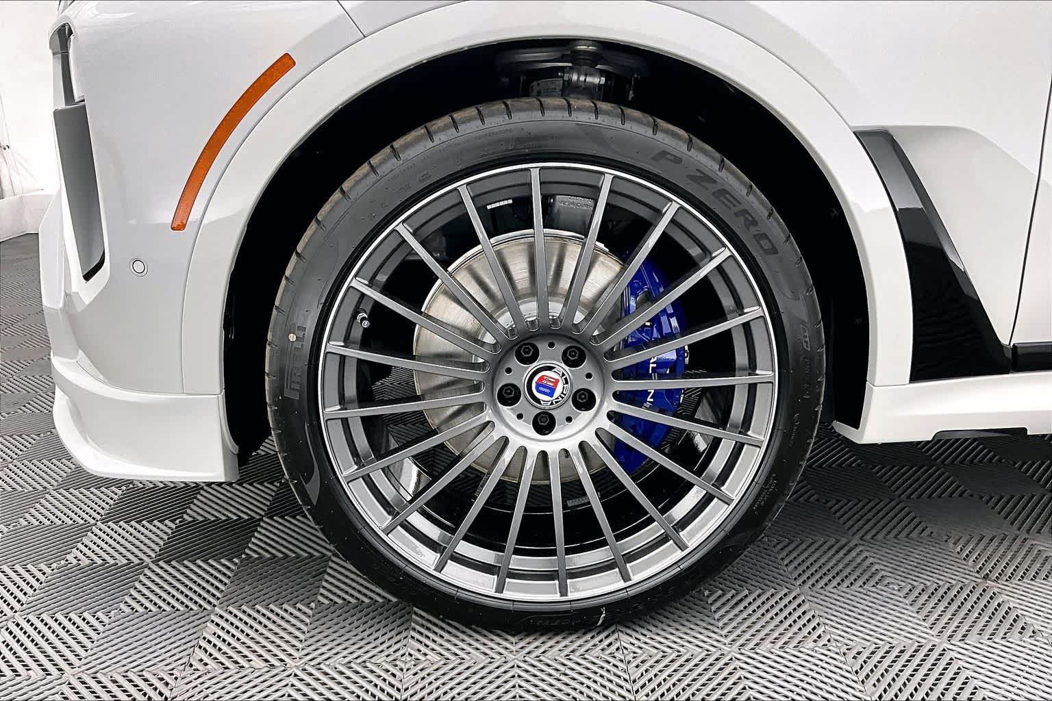 2026 BMW ALPINA XB7 ALPINA XB7