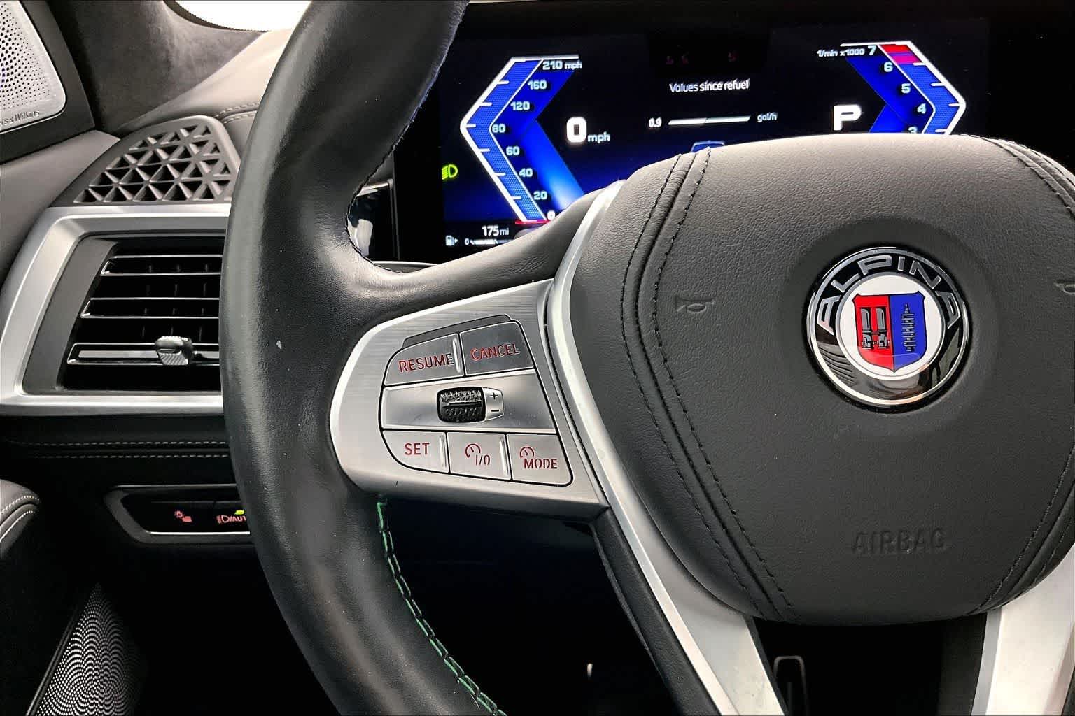 2025 BMW ALPINA XB7 ALPINA XB7