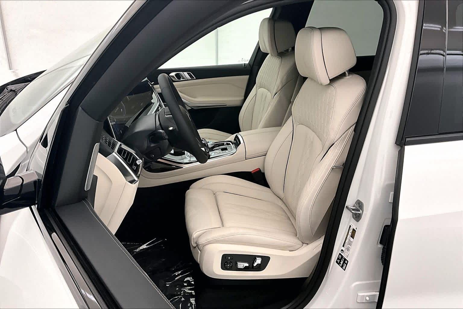 2026 BMW X7 ALPINA XB7