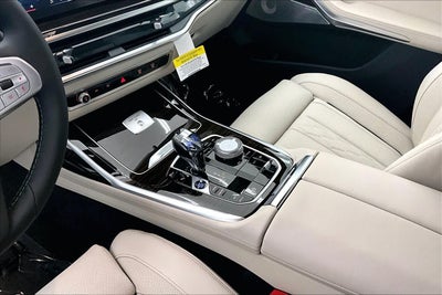 2026 BMW X7 ALPINA XB7