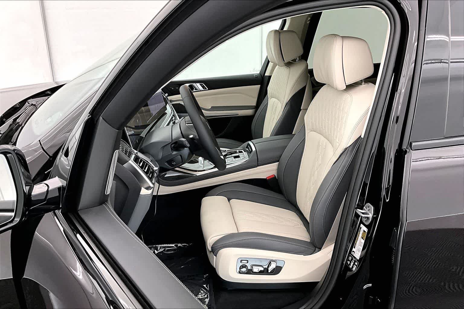 2026 BMW ALPINA XB7 ALPINA XB7