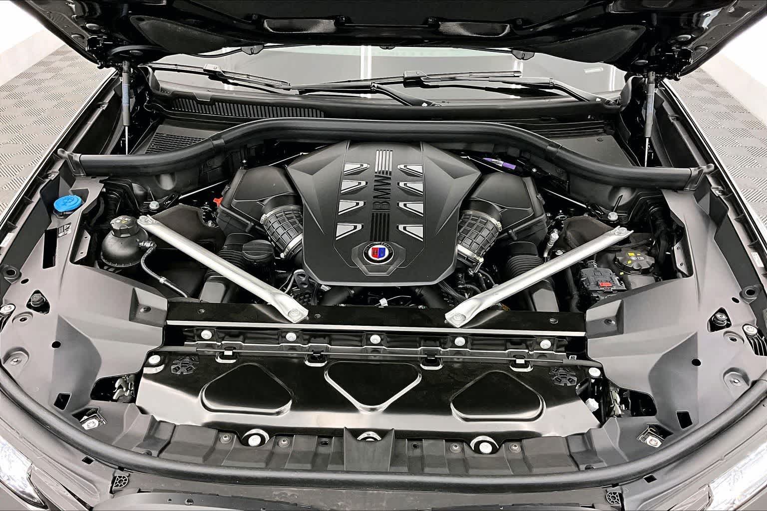 2026 BMW ALPINA XB7 ALPINA XB7