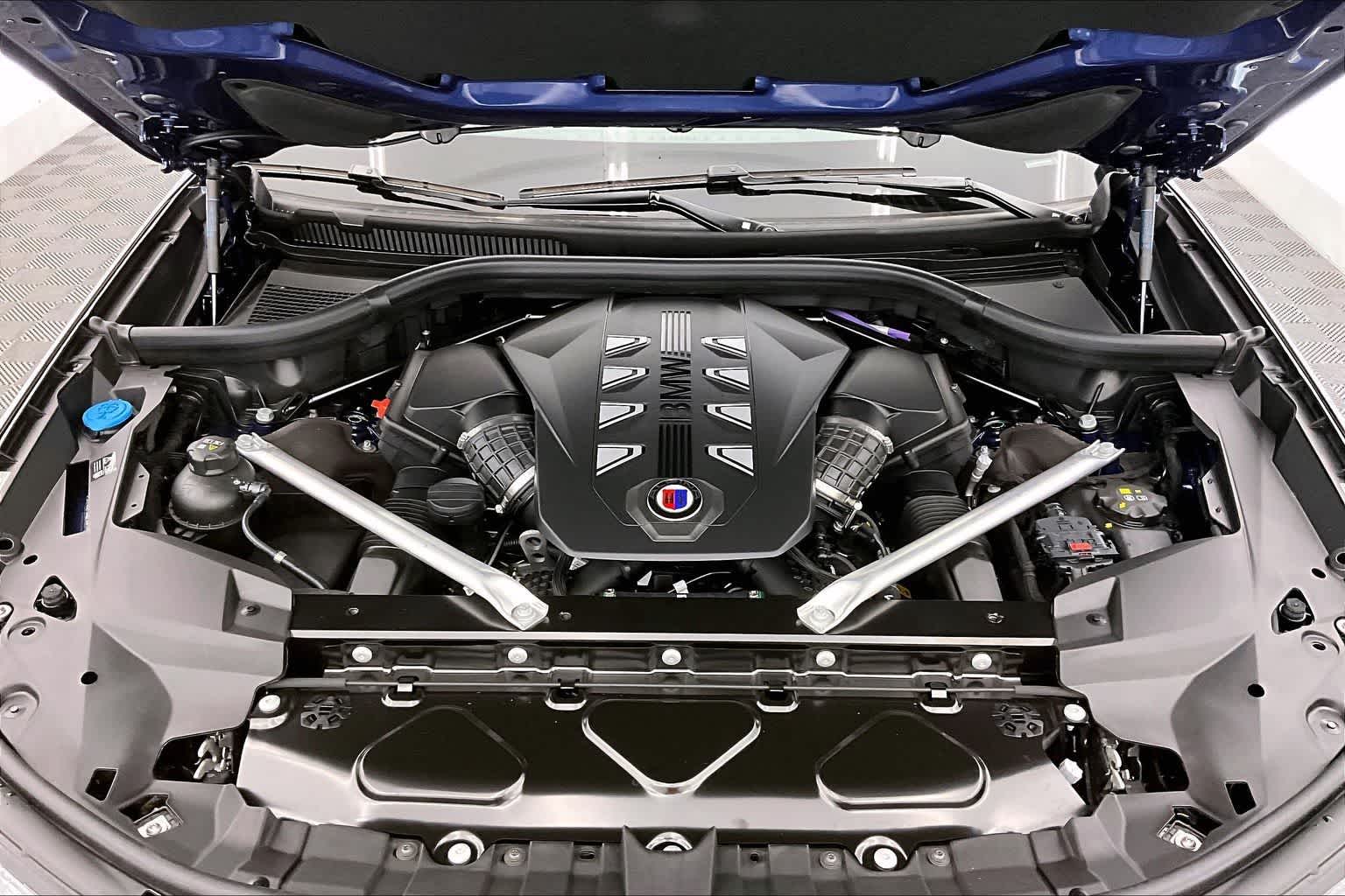 2026 BMW ALPINA XB7 ALPINA XB7