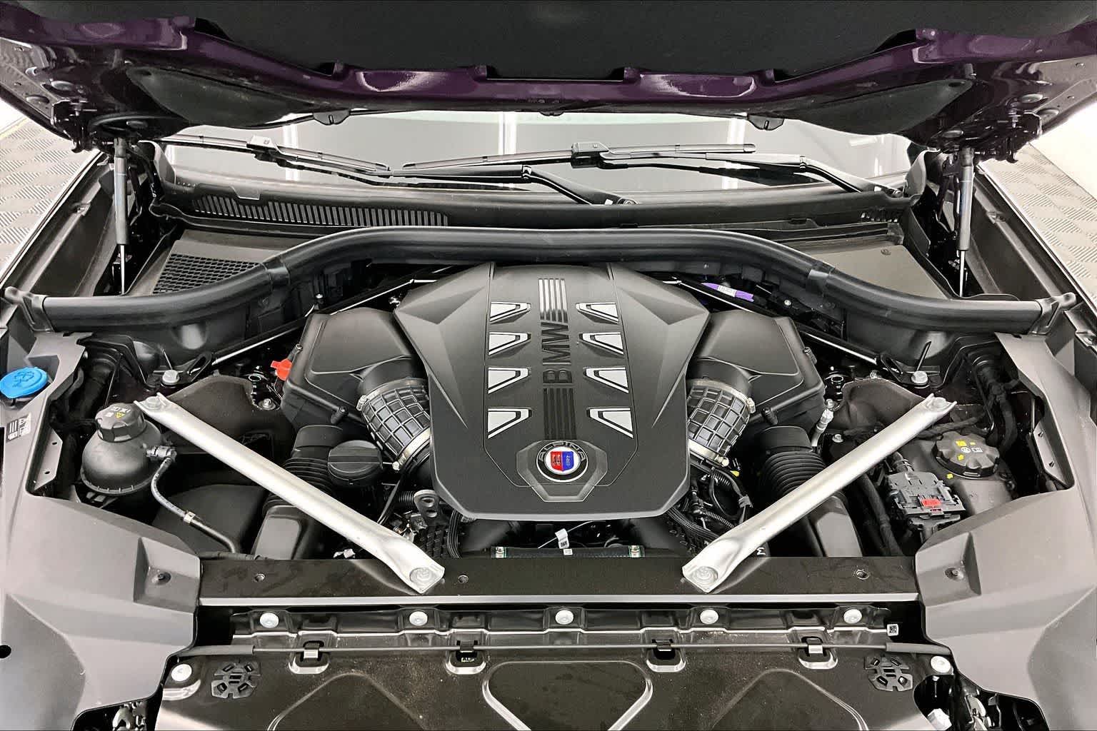 2026 BMW ALPINA XB7 ALPINA XB7