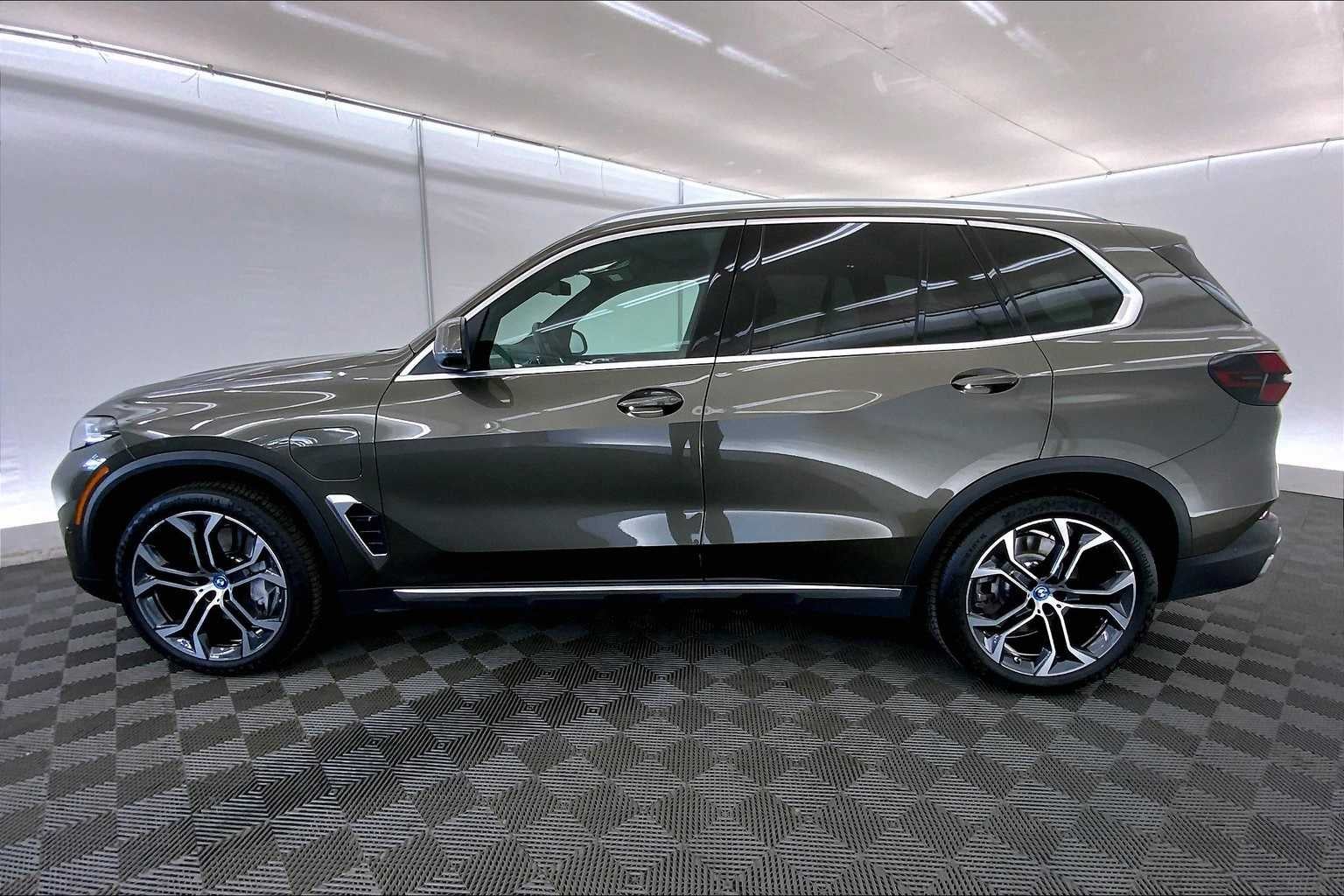2024 BMW X5 xDrive50e
