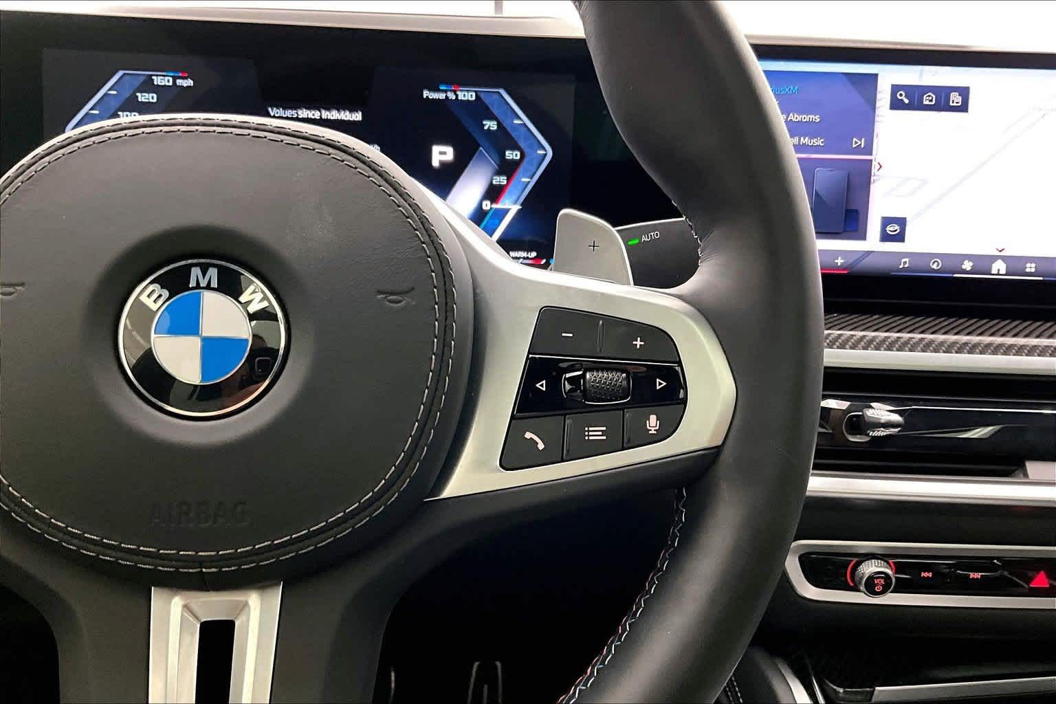 2025 BMW X6 M60i