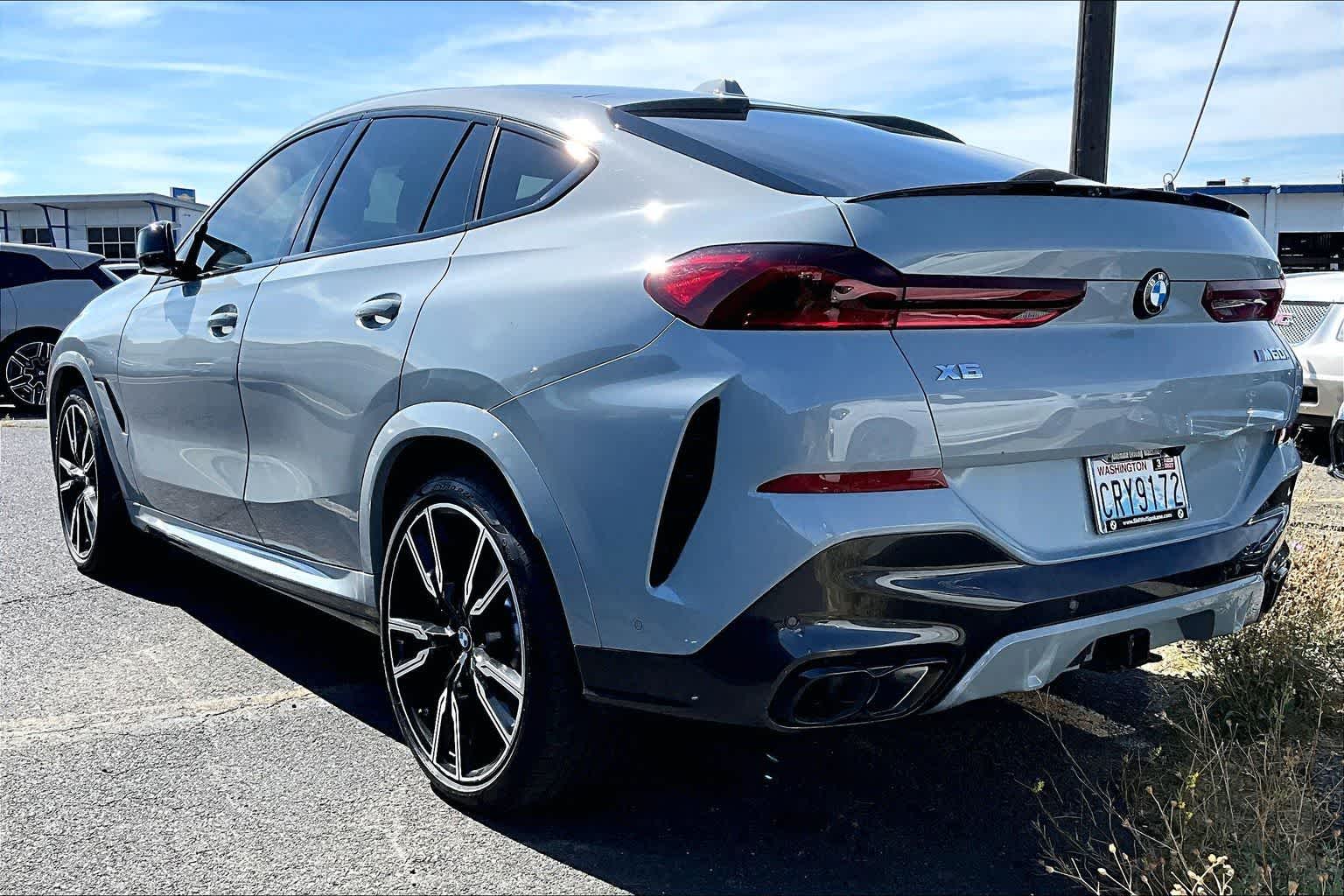 2025 BMW X6 M60i