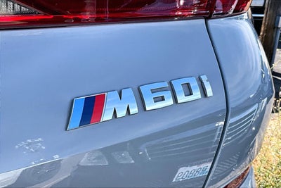 2025 BMW X6 M60i