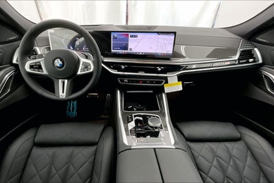 2027 BMW X6 M60i