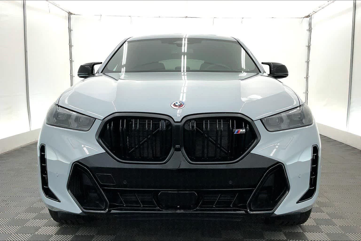 2027 BMW X6 M60i