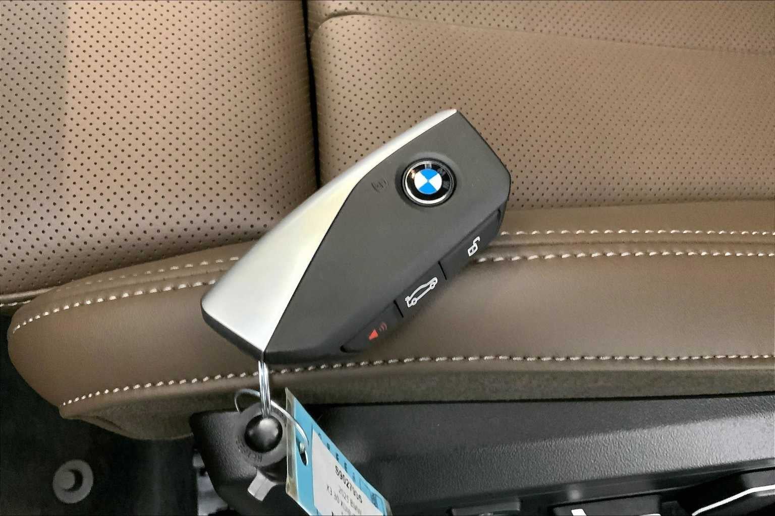 2025 BMW X3 30 xDrive