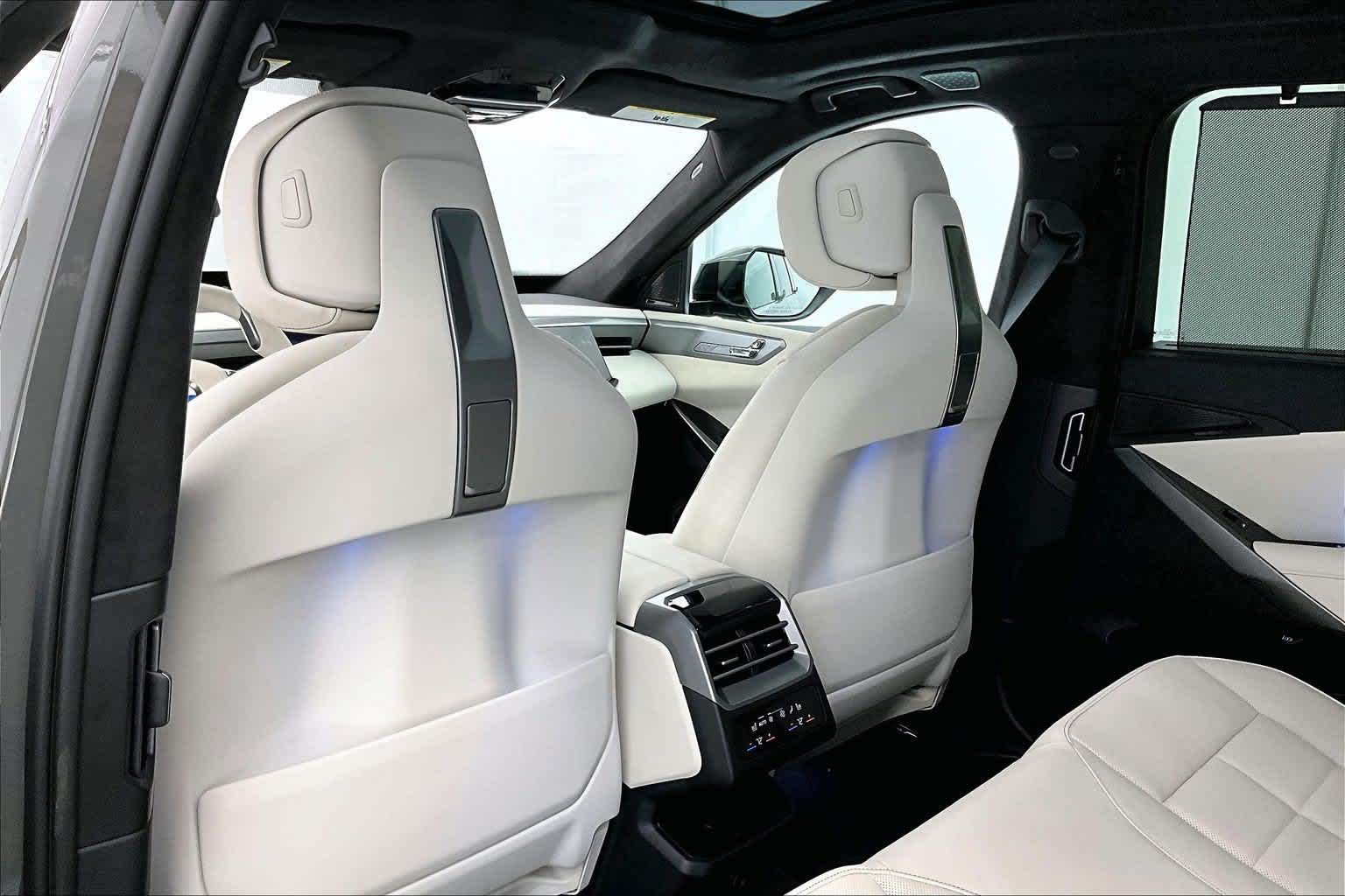 2027 BMW X5 40 xDrive
