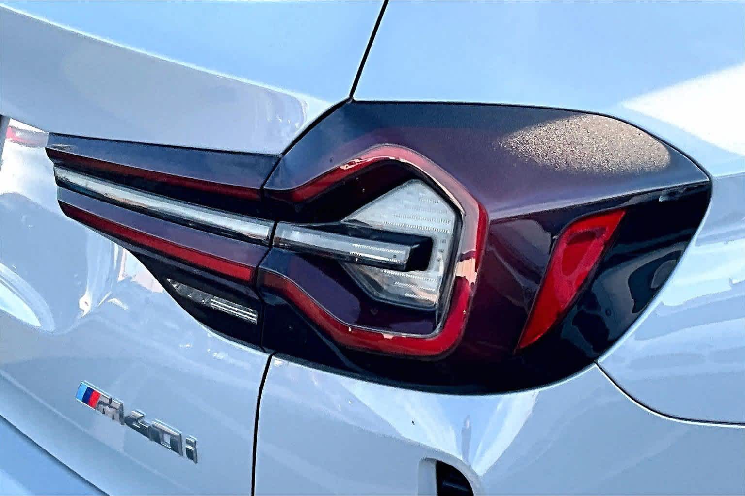 2024 BMW X3 M40i
