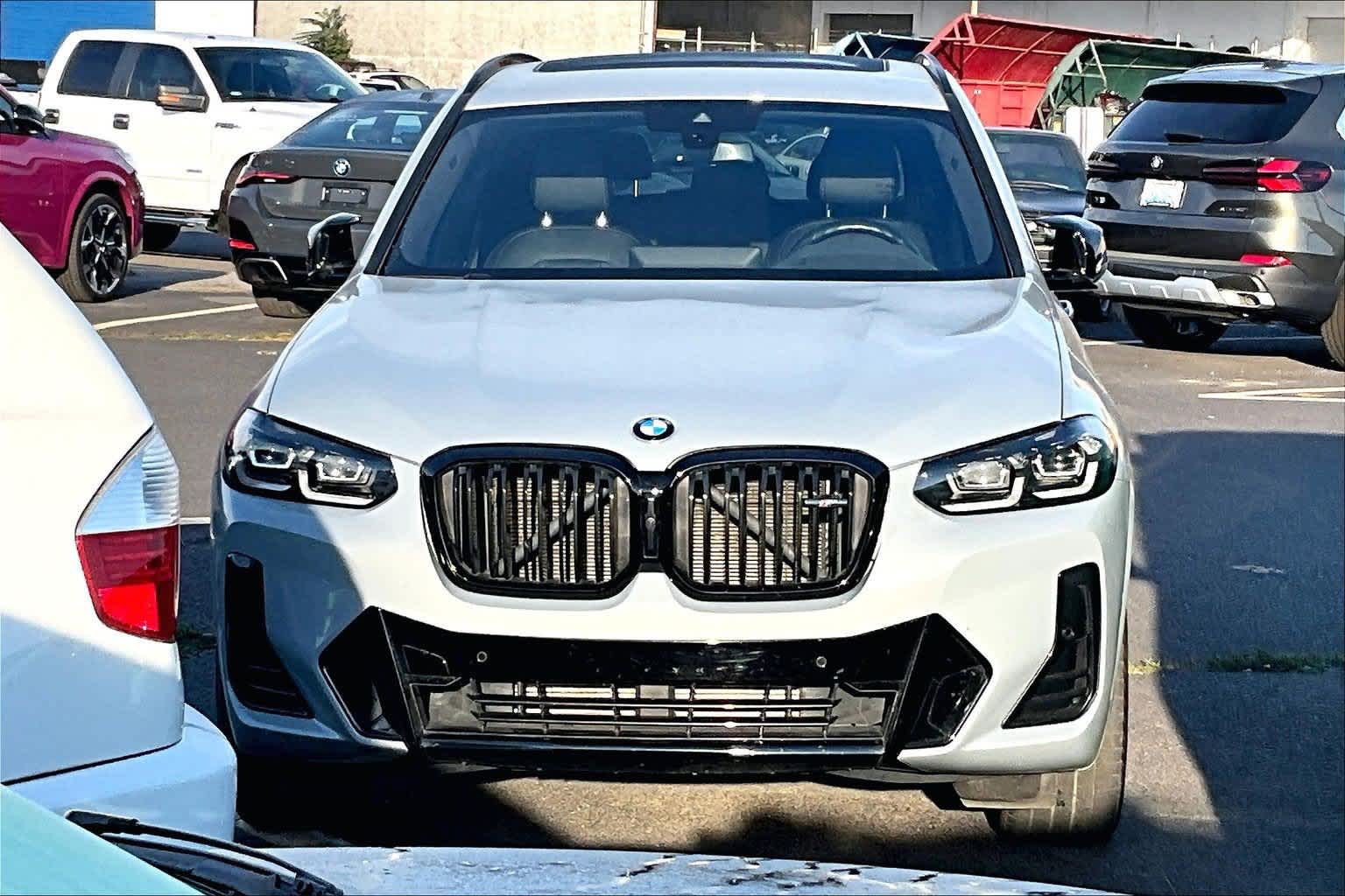 2024 BMW X3 M40i