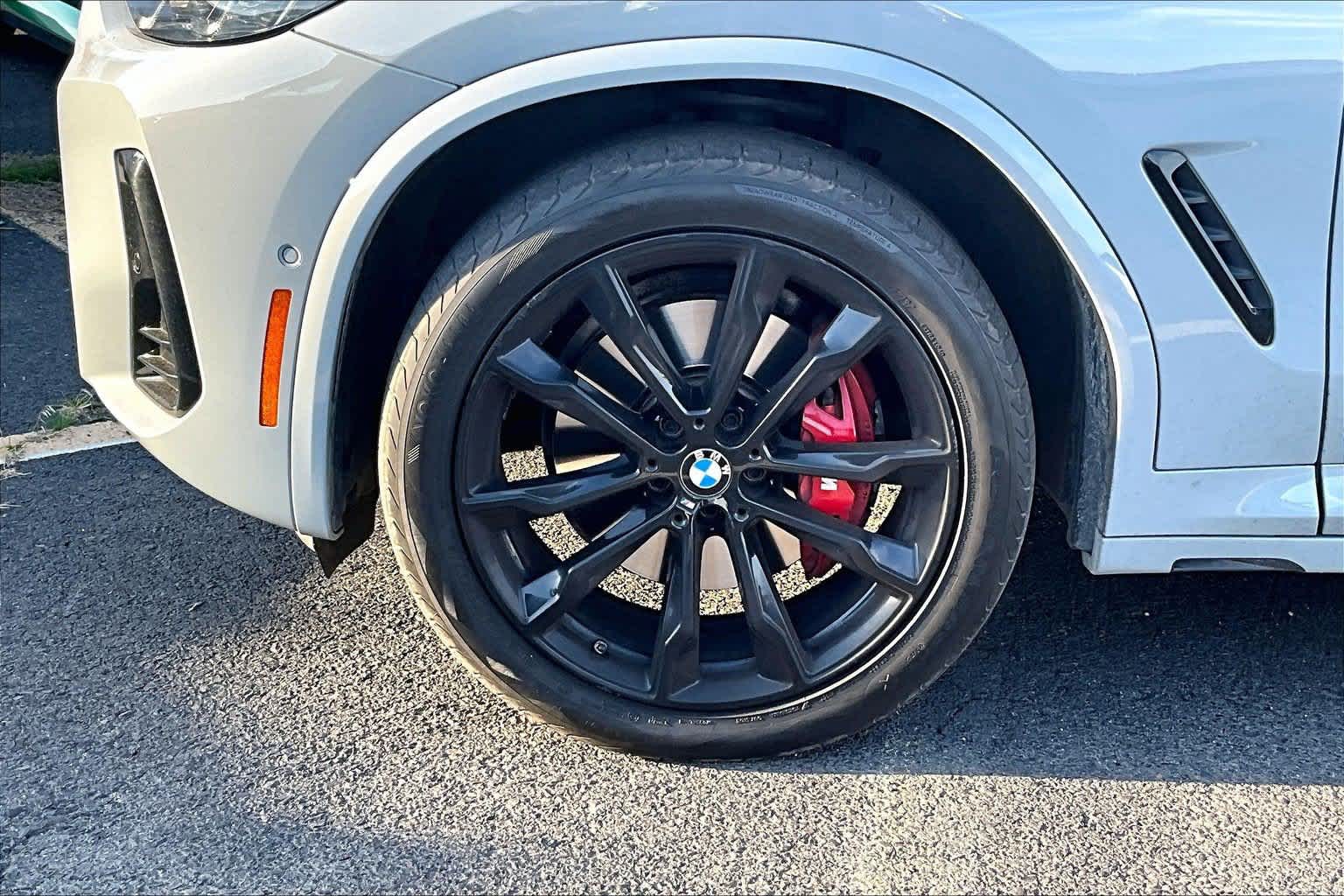2024 BMW X3 M40i