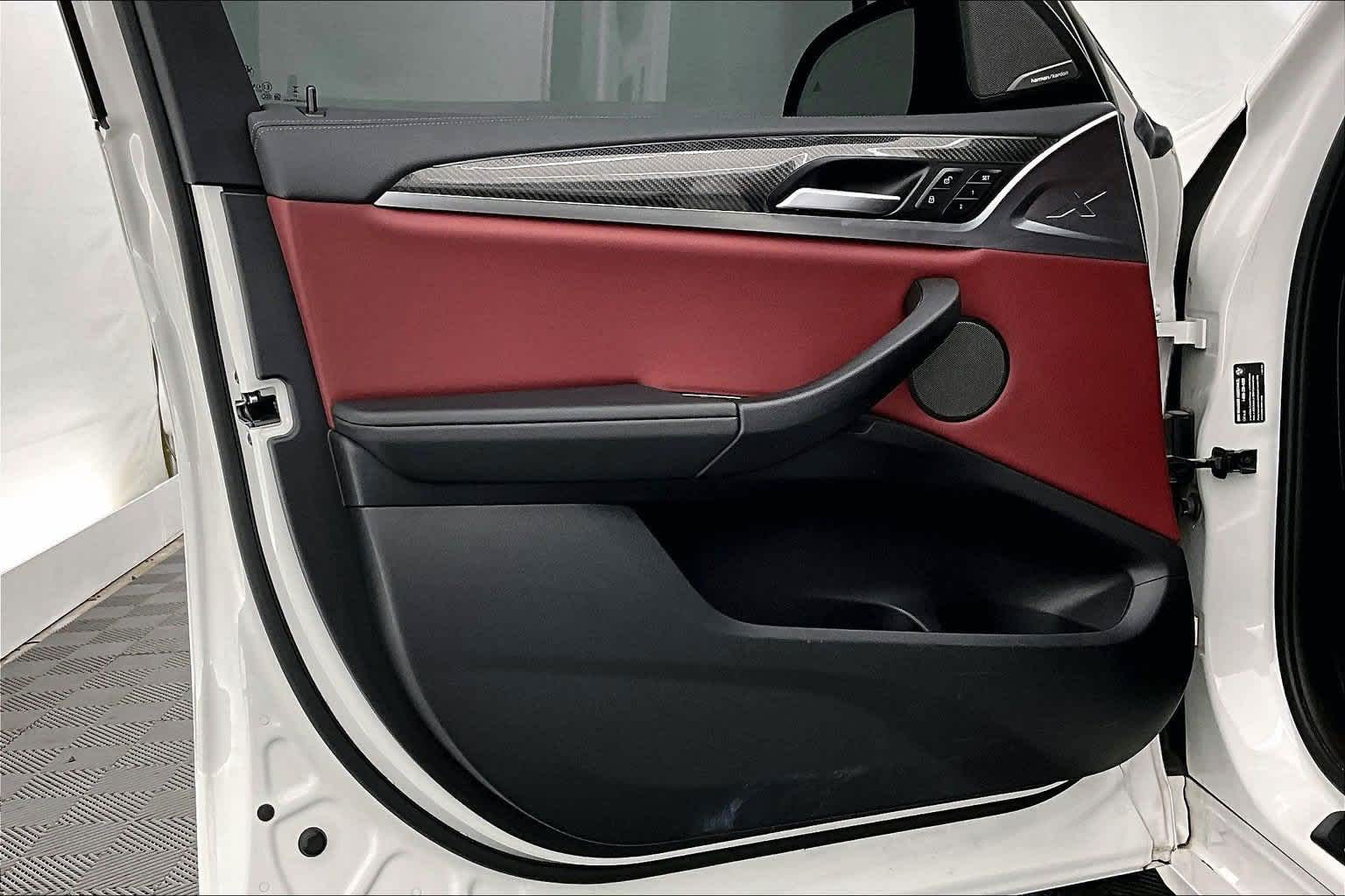 2023 BMW X3 M40i