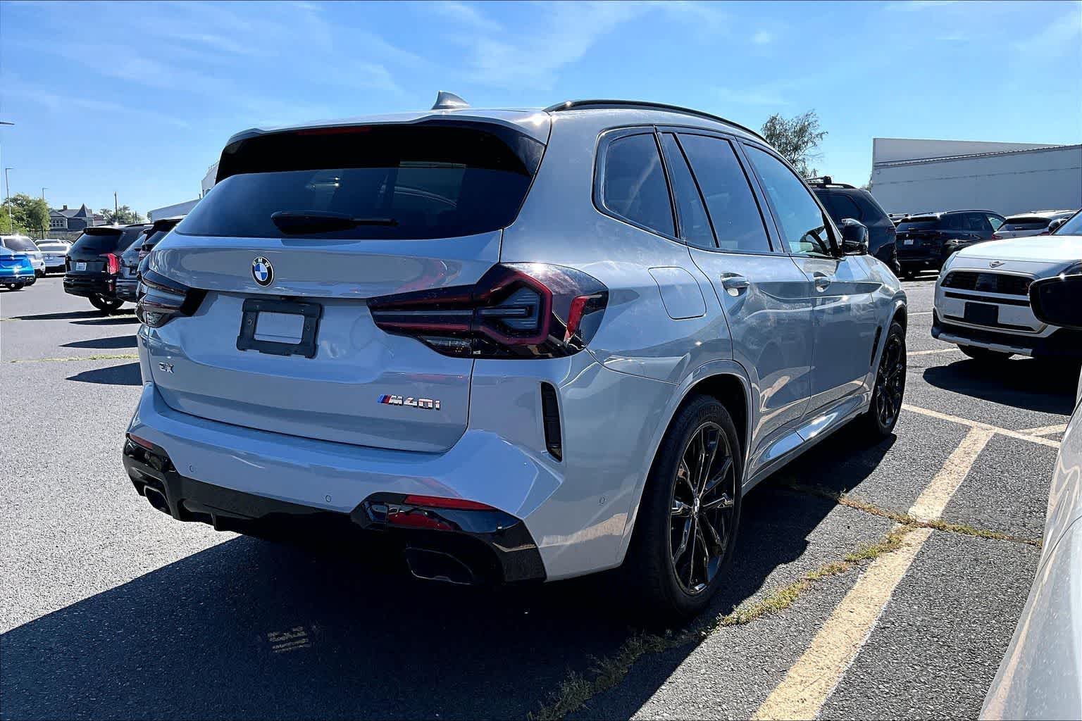 2024 BMW X3 M40i