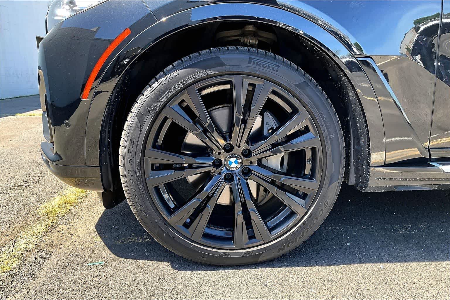 2019 BMW X7 xDrive50i