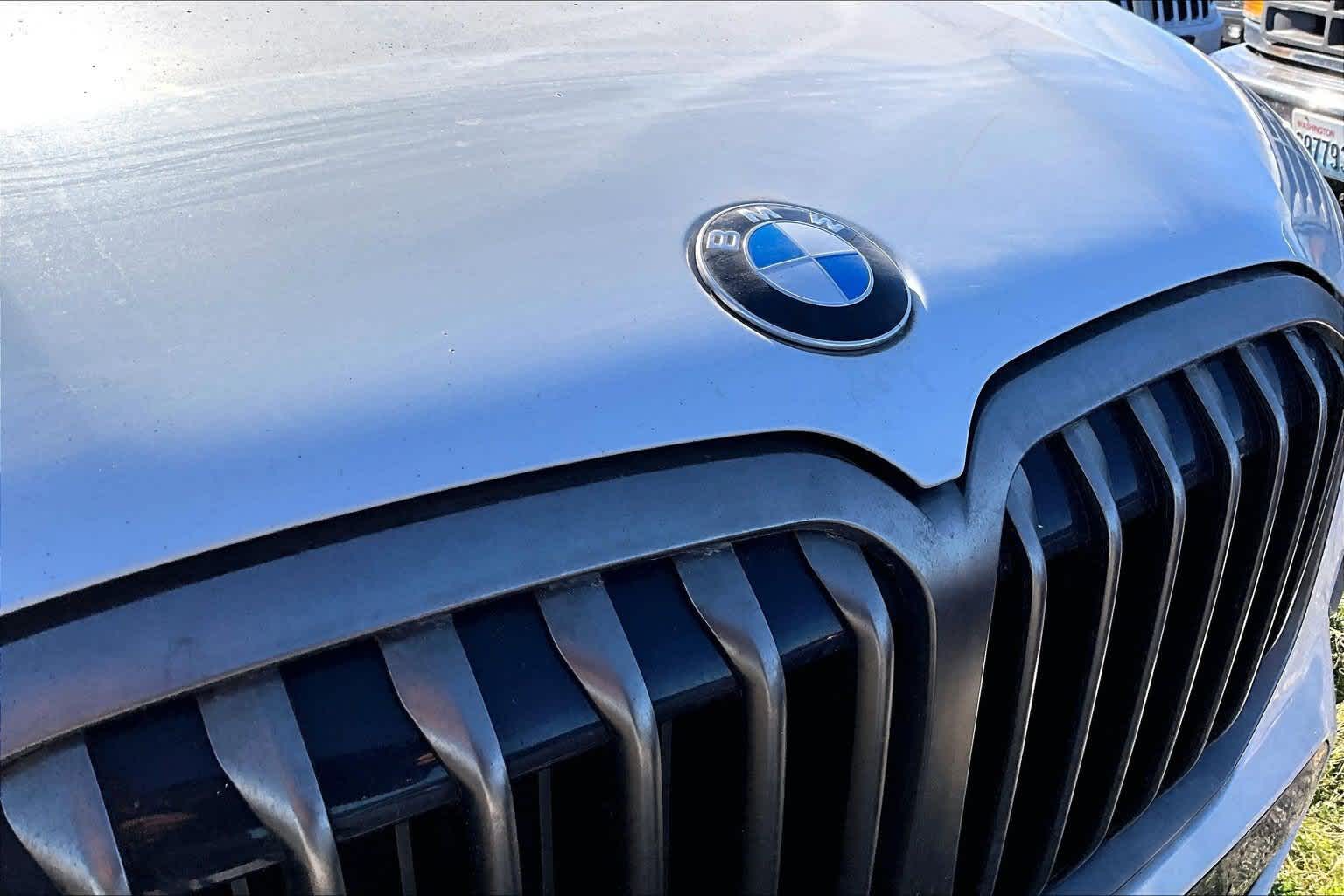 2021 BMW X7 M50i