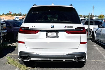 2021 BMW X7 M50i