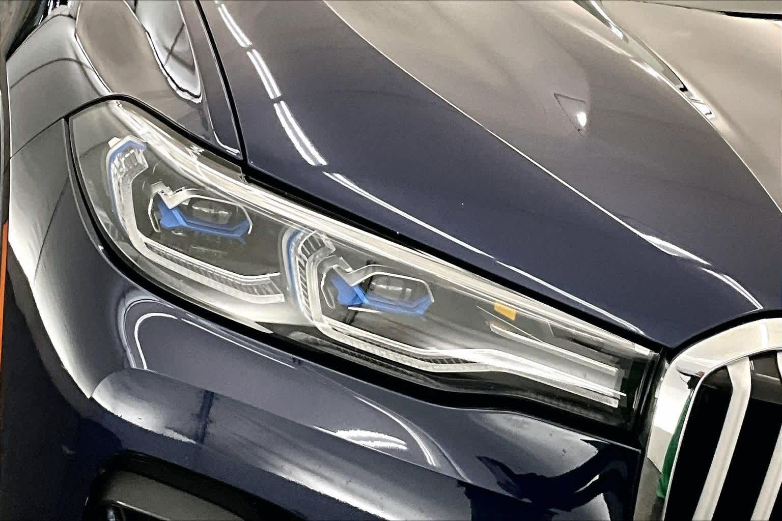 2021 BMW X7 ALPINA XB7