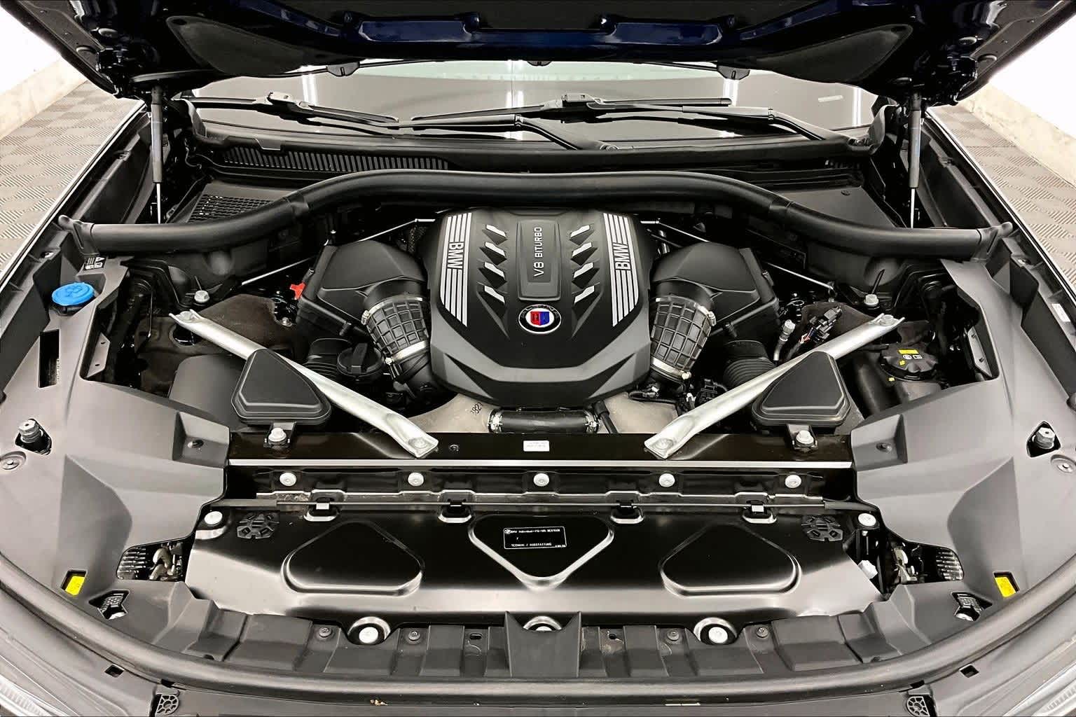 2021 BMW X7 ALPINA XB7