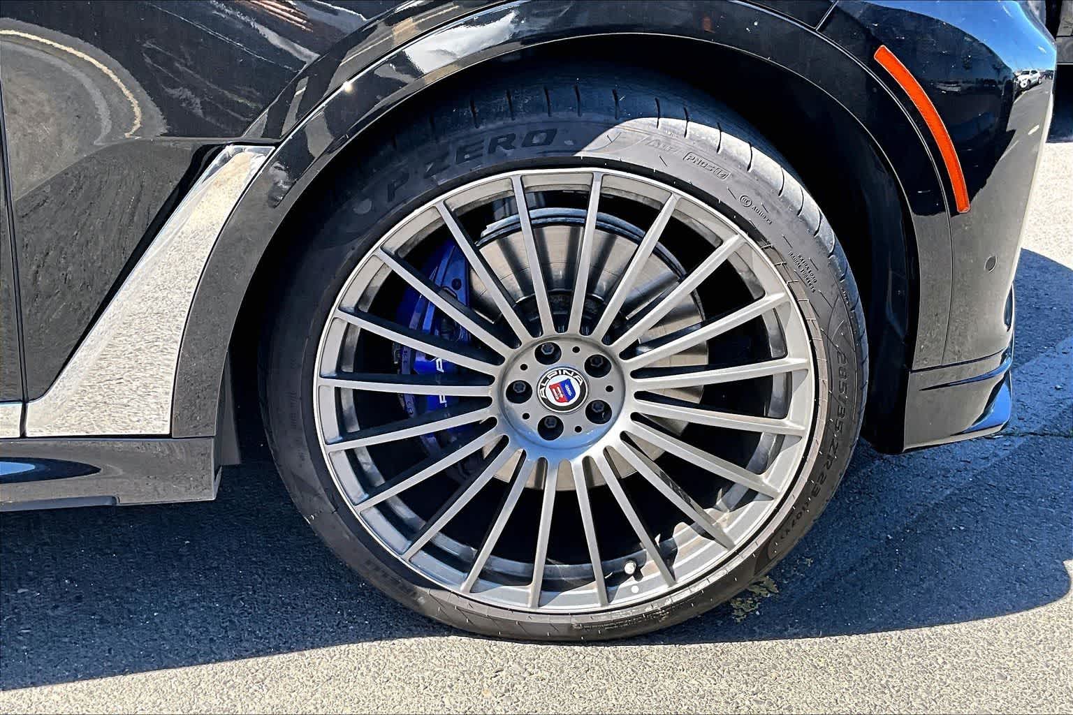 2021 BMW ALPINA XB7 ALPINA XB7
