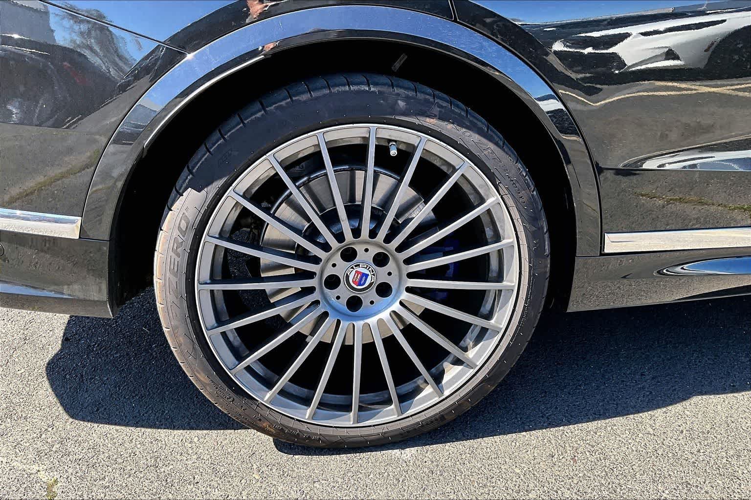 2021 BMW ALPINA XB7 ALPINA XB7