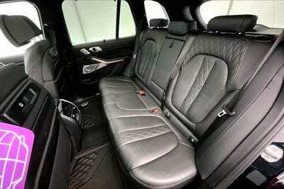 2023 BMW X5 M50i