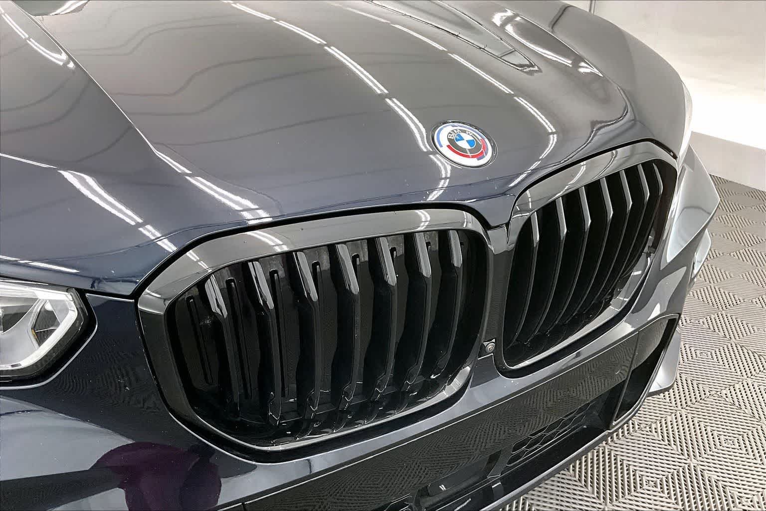 2023 BMW X5 M50i