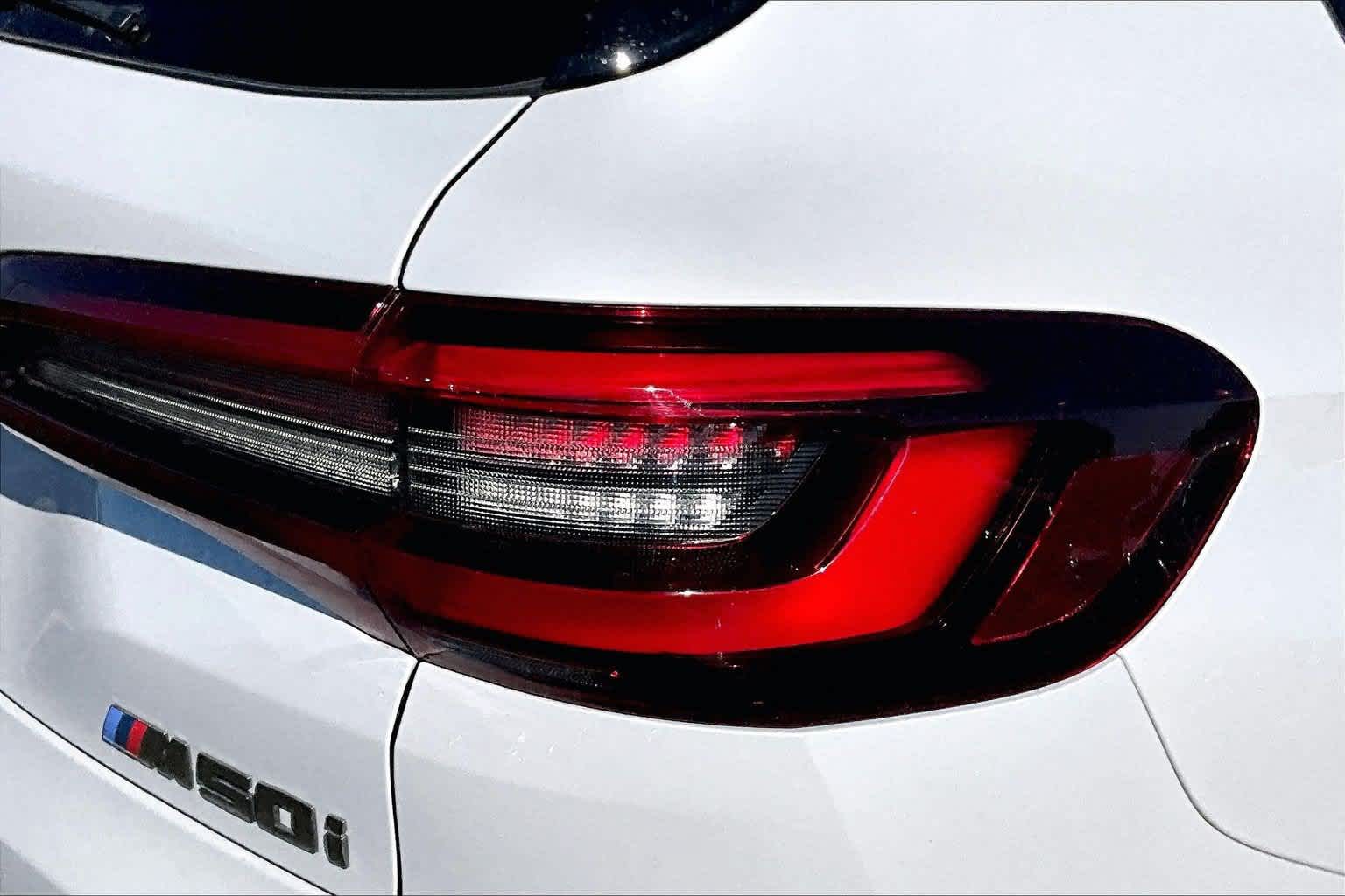 2022 BMW X5 M50i