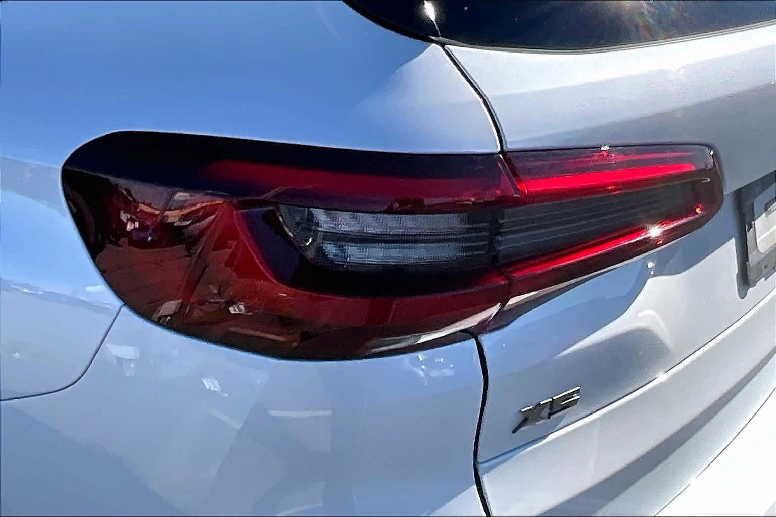 2022 BMW X5 M50i