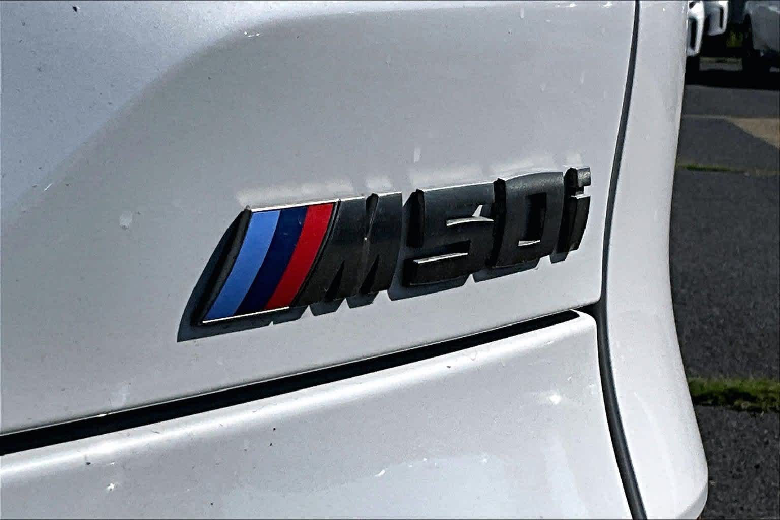 2022 BMW X5 M50i