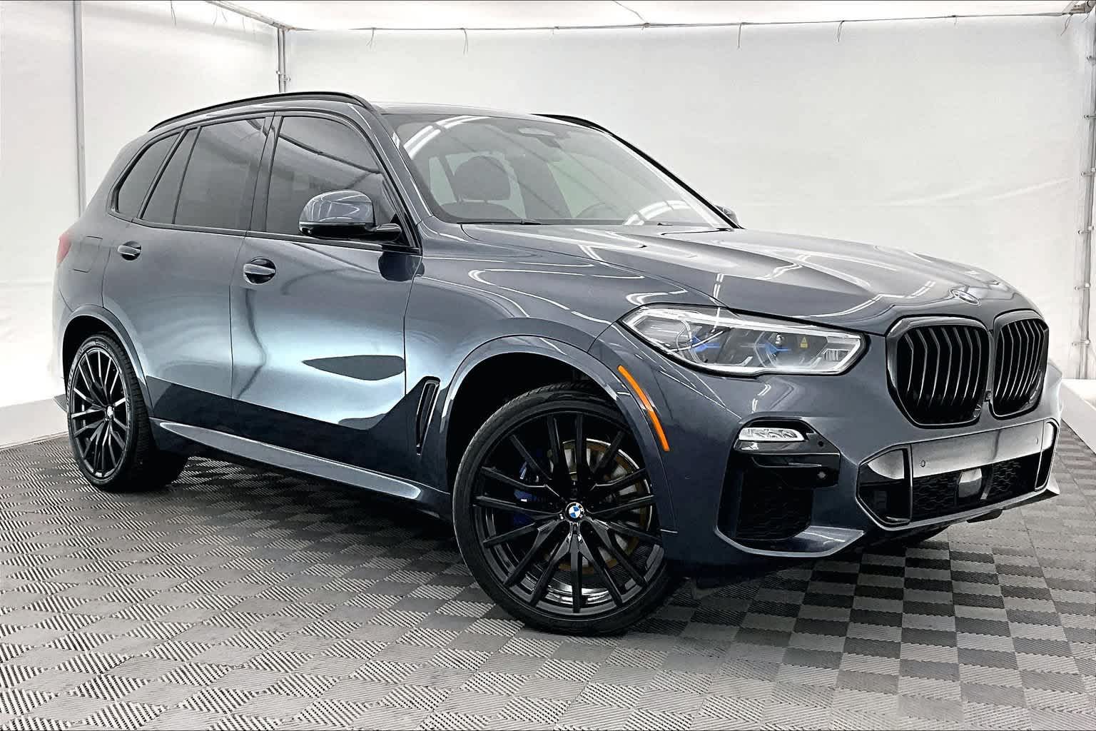 2020 BMW X5 M50i