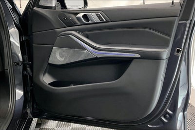2020 BMW X5 M50i