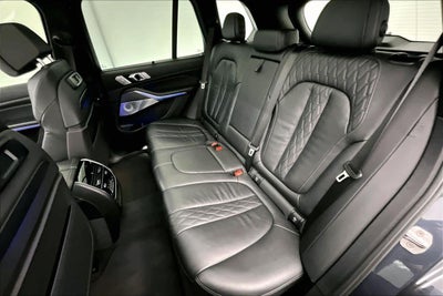 2020 BMW X5 M50i