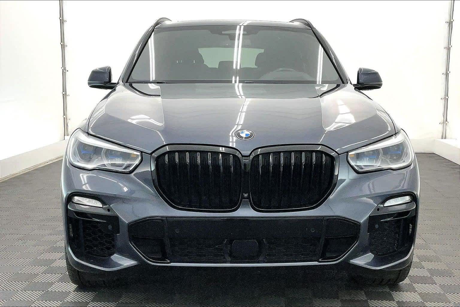2020 BMW X5 M50i