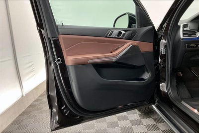 2022 BMW X5 xDrive45e