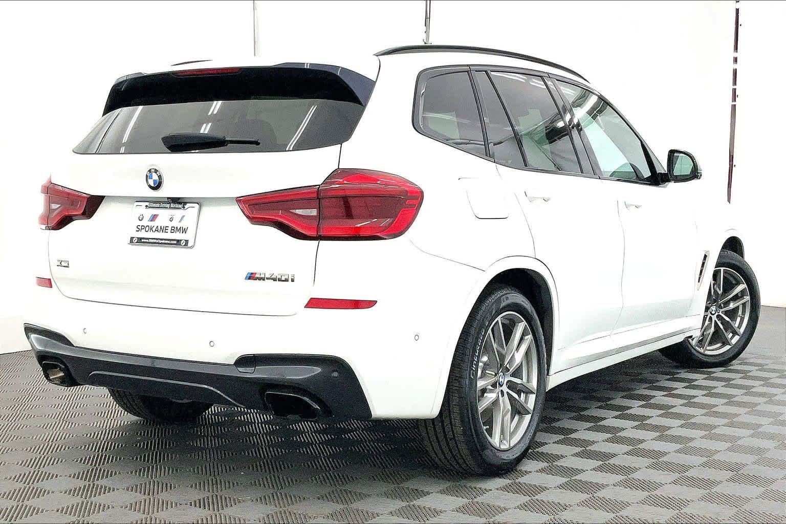 2021 BMW X3 M40i