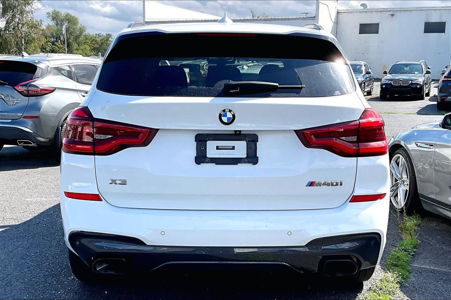 2021 BMW X3 M40i