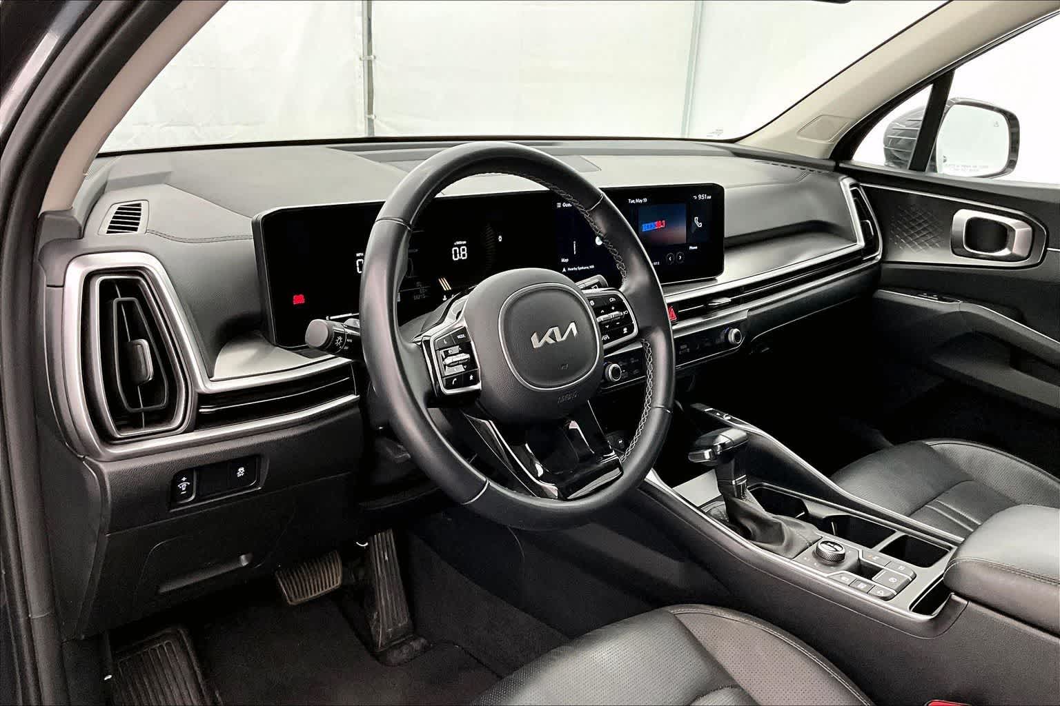 2024 Kia Sorento S