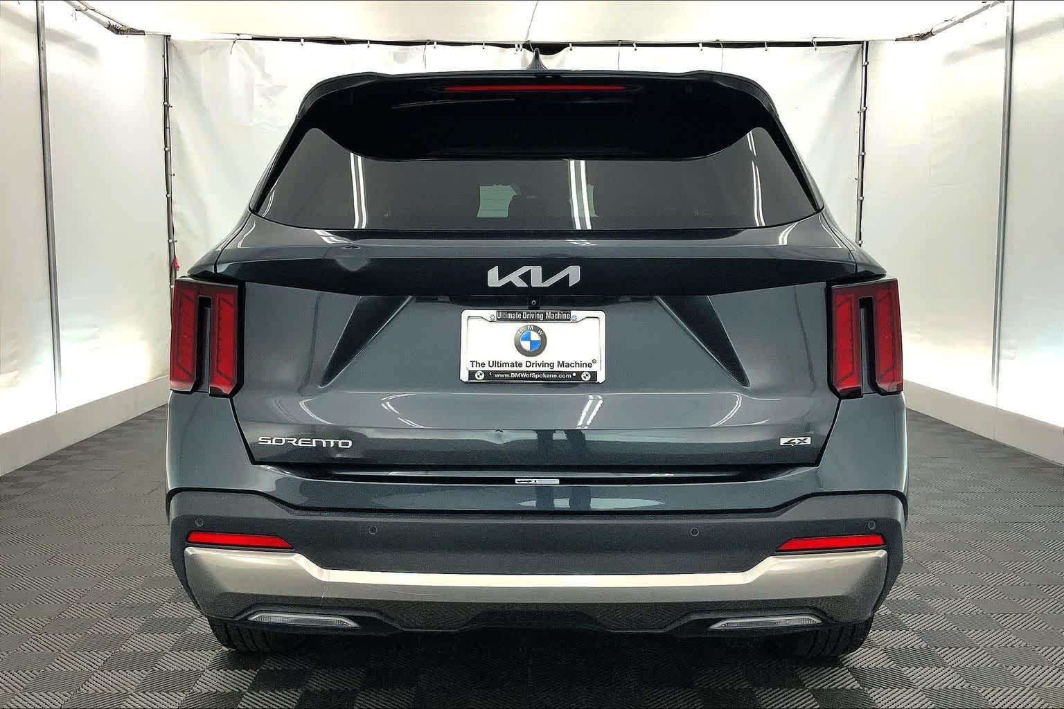 2024 Kia Sorento S