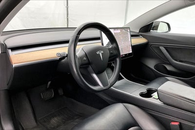 2019 Tesla Model 3 Base