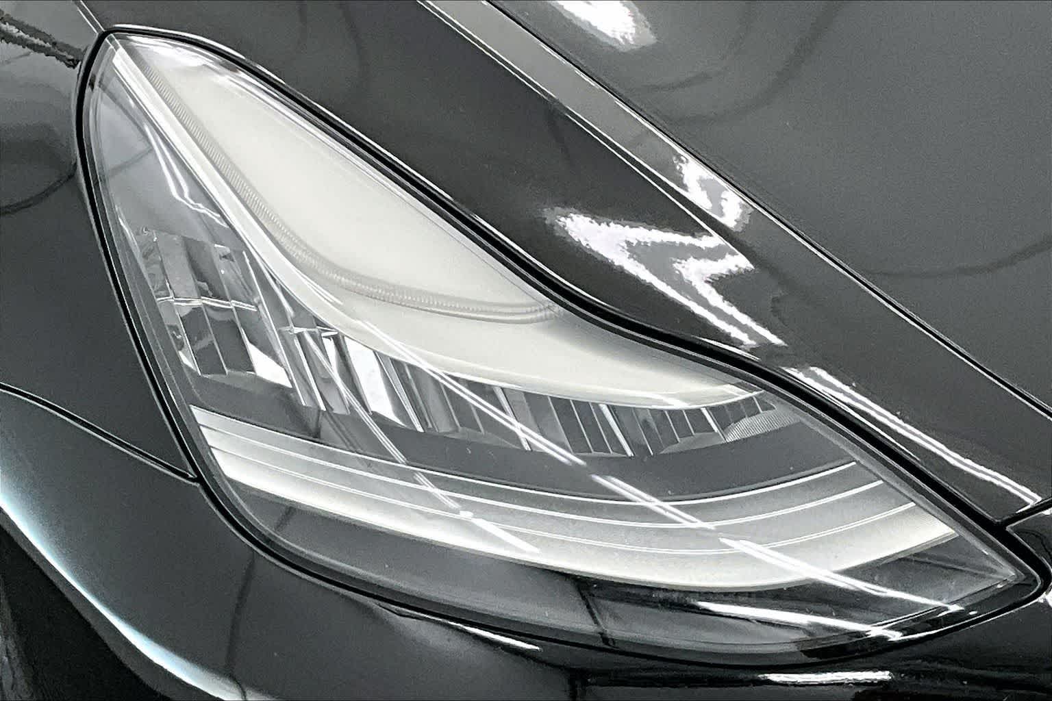 2019 Tesla Model 3 Base