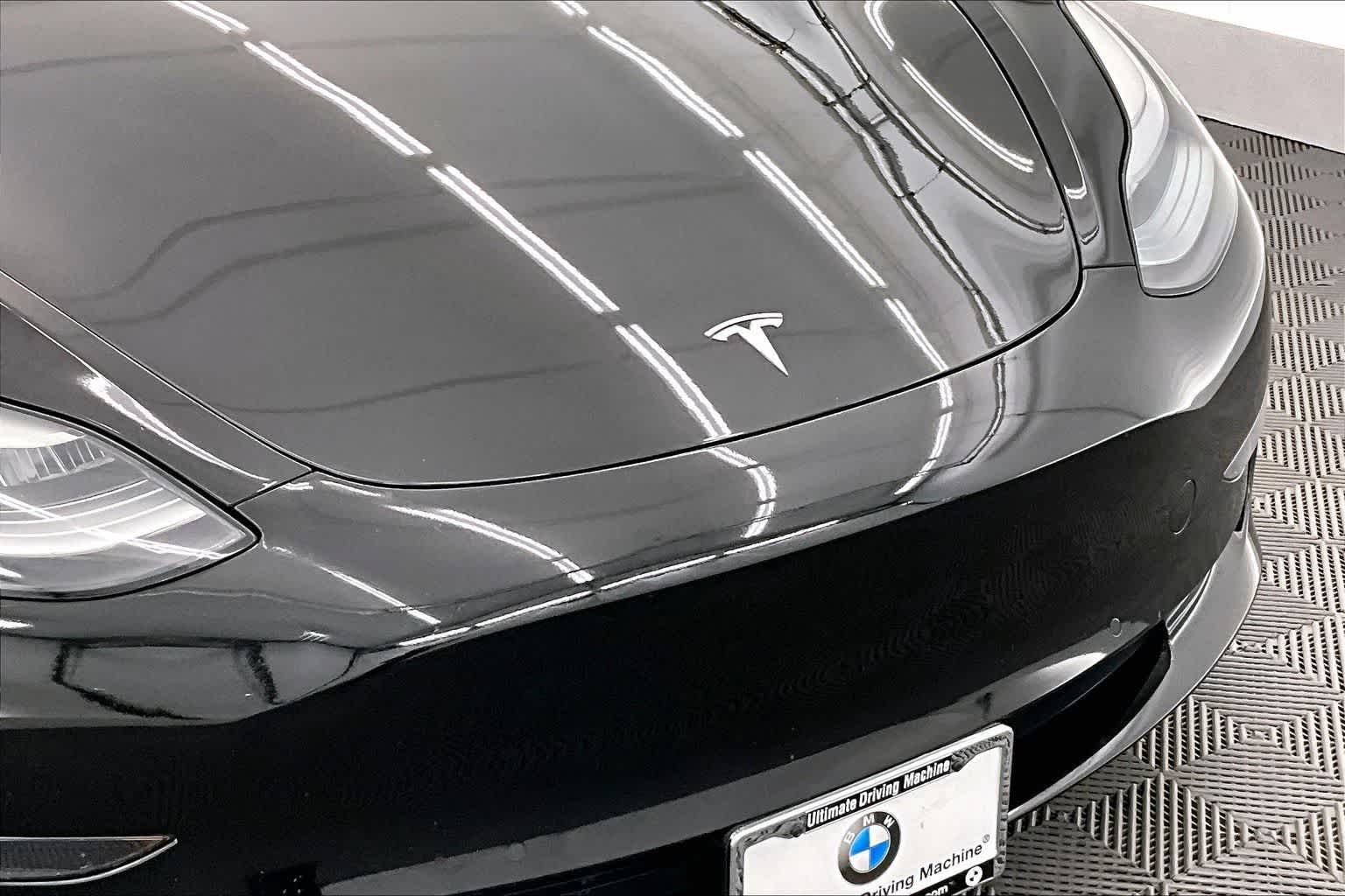 2019 Tesla Model 3 Base